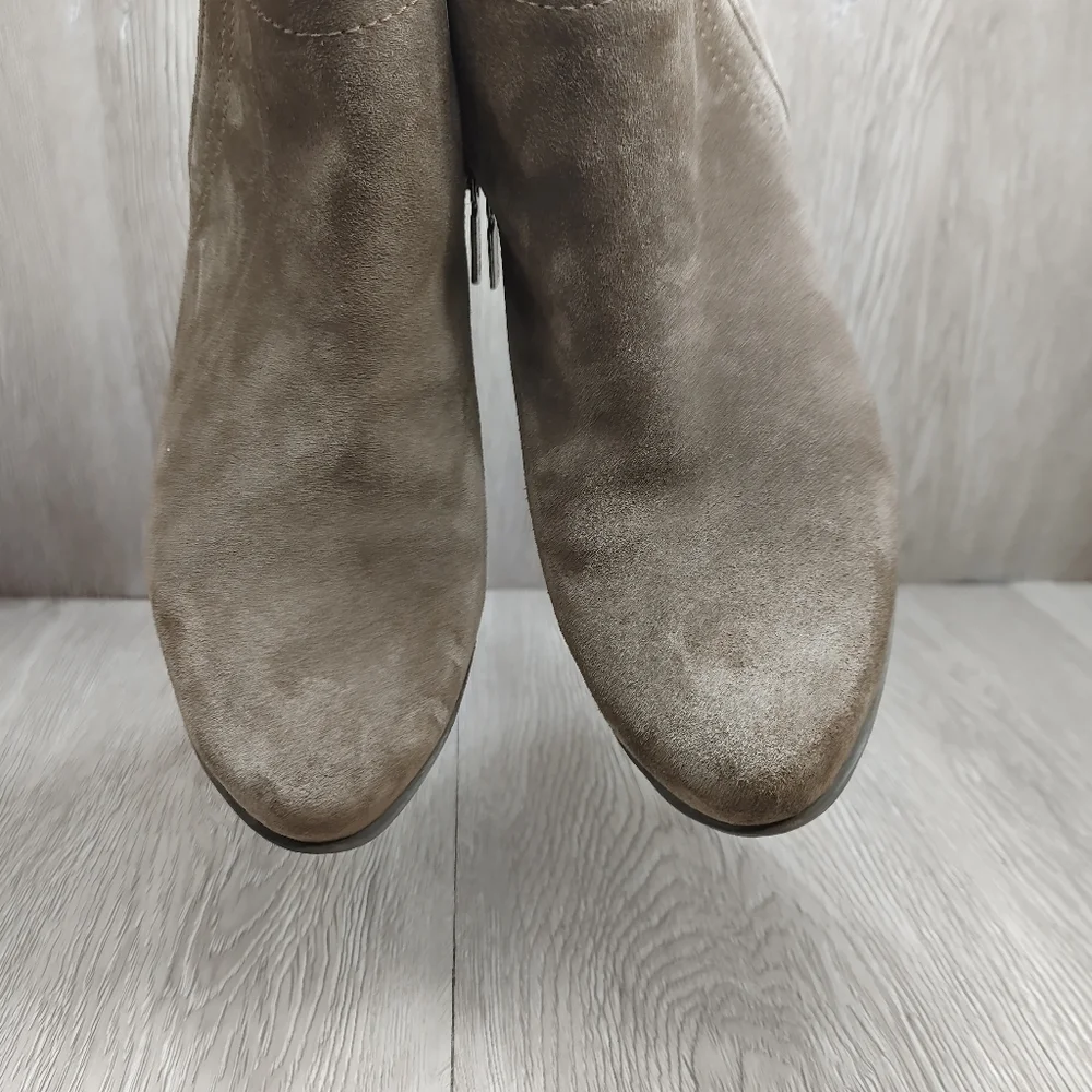 Blondo Valli Bootie Waterproof Suede Ankle  Boot Side‎ Zip Dark Taupe 7.5 Casual - Picture 7 of 13